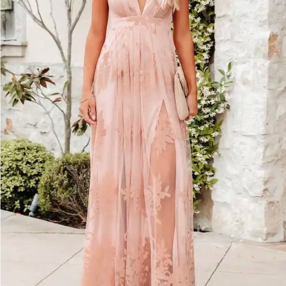 Blush maxi dress! Never worn. With tags! Perfect for wedding! Pregnancy photos! - Picture 6 of 6